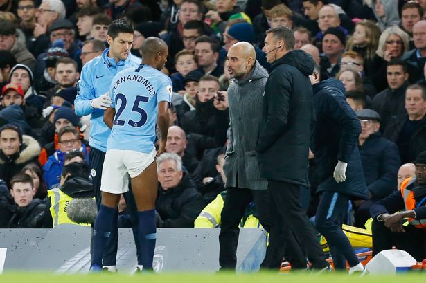 Fernandhinho getting assessed by Pep Guardiola. Image: Getty Images